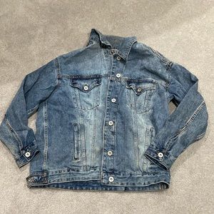 Wild fable, Jean jacket size medium runs a little large